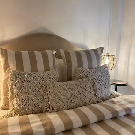 Cozy 1-Bdrm Apt In City Center Alicante Exterior photo