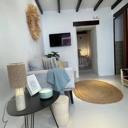 Cozy 1-Bdrm Apt In City Center Alicante Exterior photo